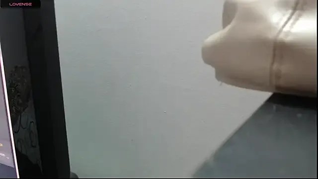 Freechat dalila_g on StripChat