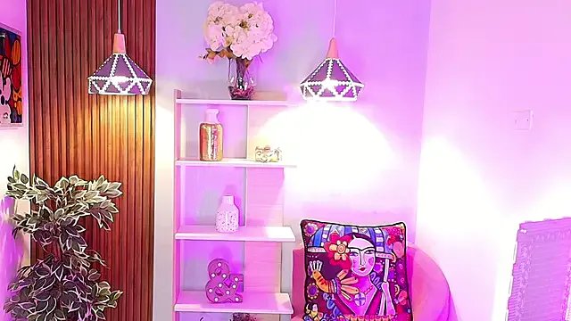 Dalila_Sky on StripChat