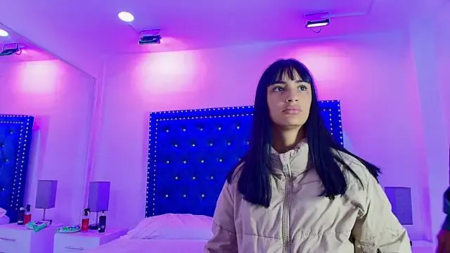 Freechat Damian_and_roxanne on StripChat