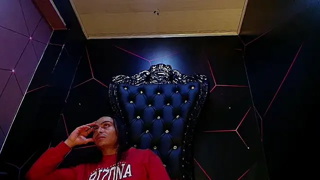 Freechat damian_and_tiana on StripChat