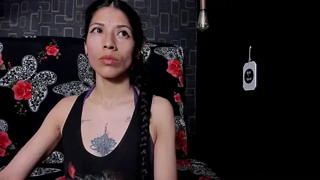 Freechat damian_and_tiana on StripChat