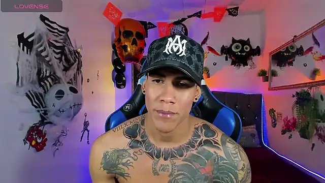 Freechat Damian_latinxxx on StripChat