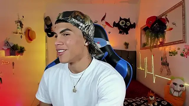 Freechat Damian_latinxxx on StripChat