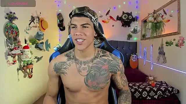 Freechat Damian_latinxxx on StripChat