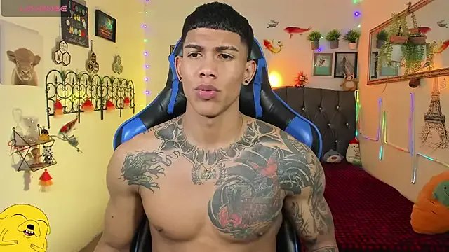 Freechat Damian_latinxxx on StripChat