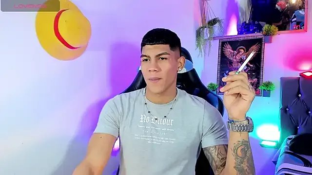 Freechat Damian_latinxxx on StripChat