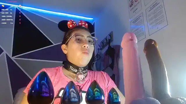 DaMikaela_ on StripChat