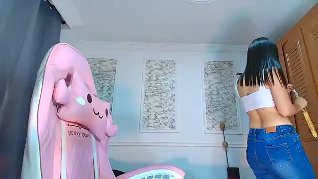 Danella_houston on StripChat