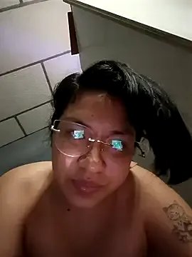 DanelyLopez on StripChat