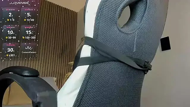 dania_miller_ on StripChat