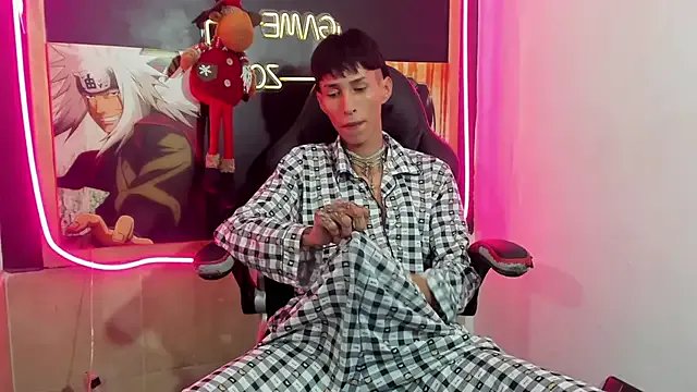 Daniel_Deluc77 on StripChat