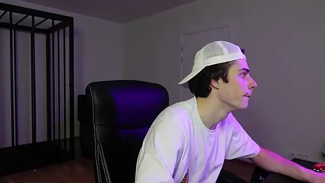 Daniel_Shawnn — Pay for my university