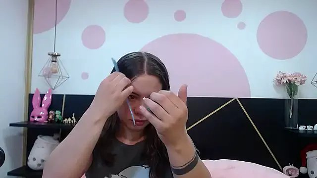 DanniAbbey on StripChat