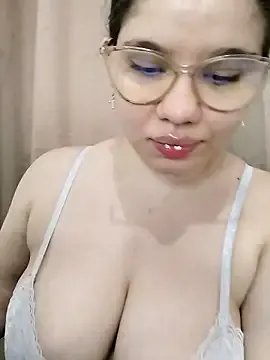 Danzel1105 on StripChat