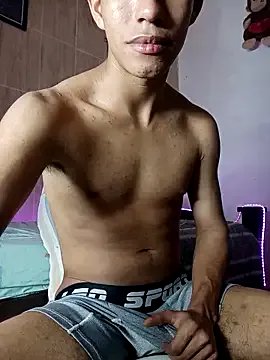 dareck_18 on StripChat