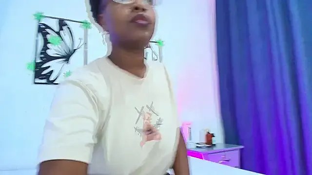 DARELYN_REED_ on StripChat