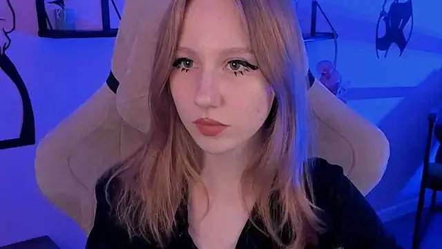 DariaTate on StripChat