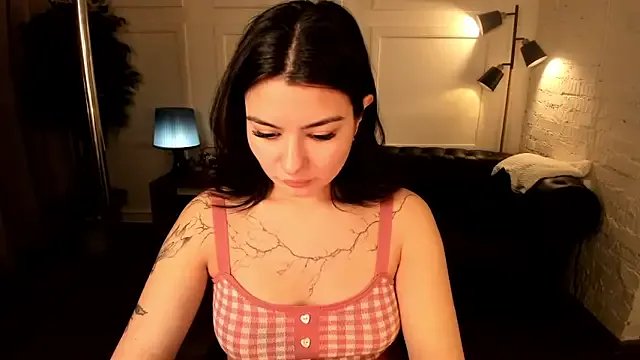 Dark_Moni on StripChat