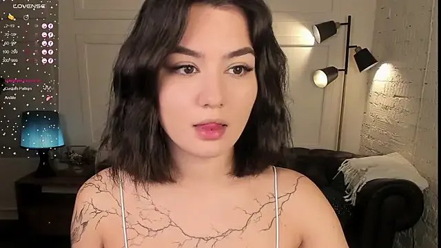 Dark_Moni on StripChat