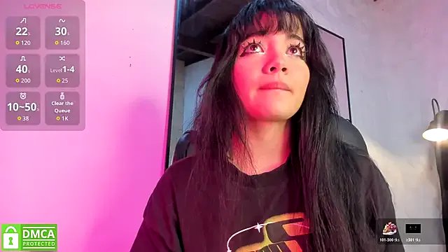 Darky_Doll on StripChat