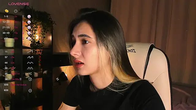 DarlaLike on StripChat