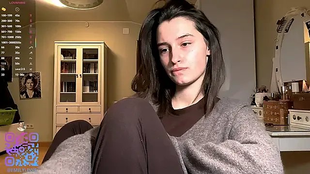 DarlineBrustera on StripChat