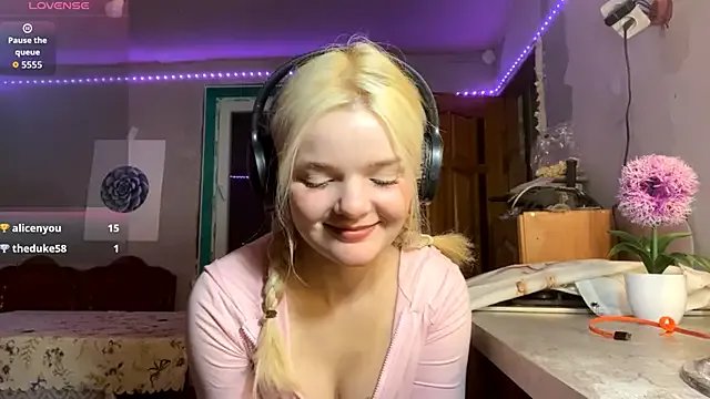 Darya_li — show my belly