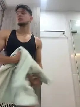 DaviesBrown on StripChat