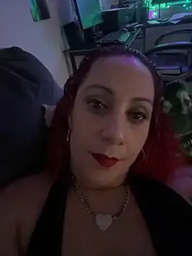 DeeLight124 on StripChat