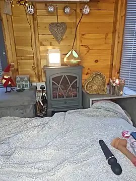 DeliciousDeeX on StripChat