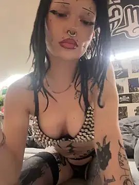 StripChat demonLamia is Freechat demonLamia — make me cum