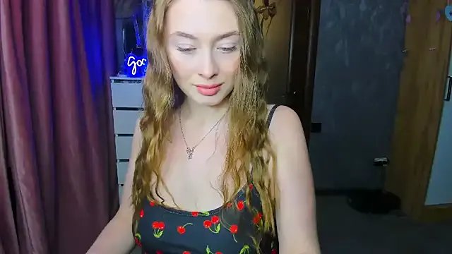 Demure_Smile on StripChat