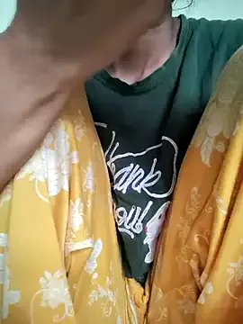 Desi_Bhabi_01 on StripChat