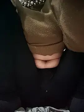 Desi_Bhabi_01 on StripChat