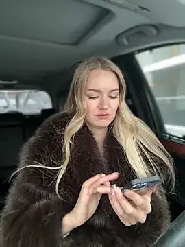 Devill_Angel_ on StripChat