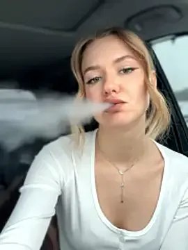 Devill_Angel_ on StripChat