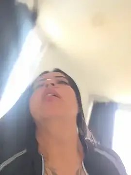 Freechat Devilsweet17 on StripChat