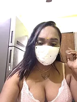 Dharshini98 — Freechat on StripChat