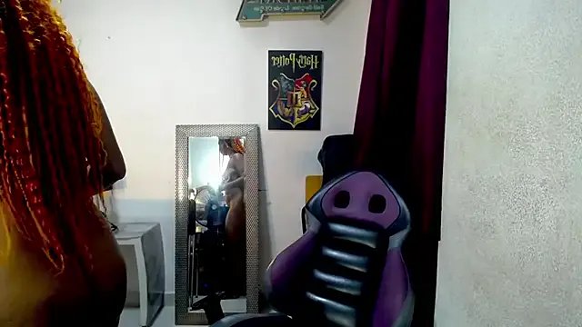 diabla_sexyboobs — play tits