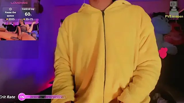 Diamond_black_22cm on StripChat