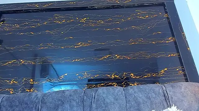 Diamond_twink on StripChat