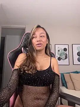 DianaHopson on StripChat