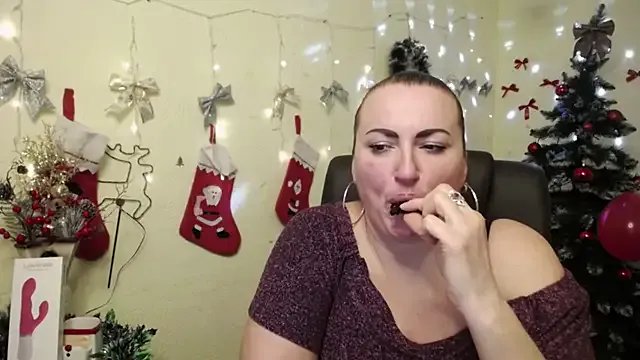 DianaMGG on StripChat