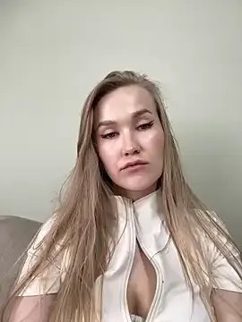 DianaShermy on StripChat