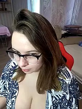 DienkaGreen on StripChat