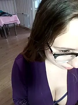 DienkaGreen on StripChat