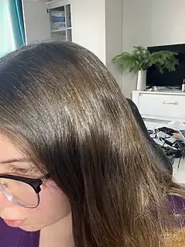 DienkaGreen on StripChat