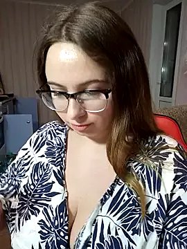 DienkaGreen on StripChat