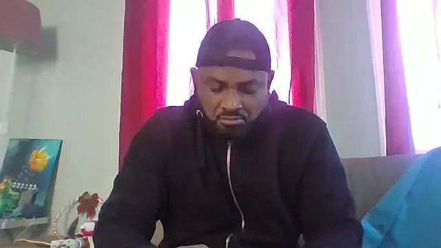 DildoPlayer33 on StripChat