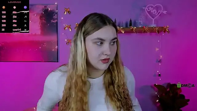 dina_bloom_ on StripChat